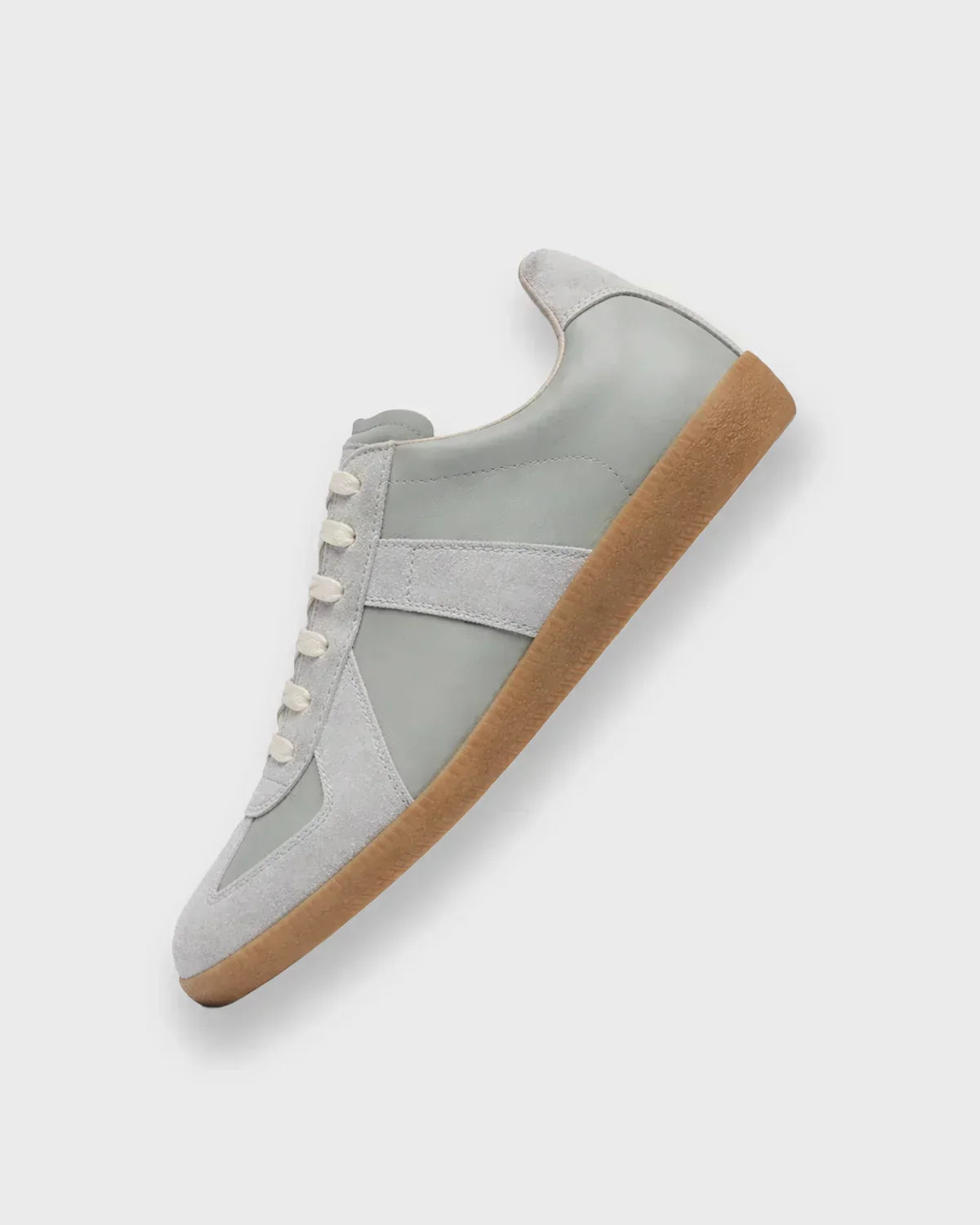 NOVORA SNEAKER V2