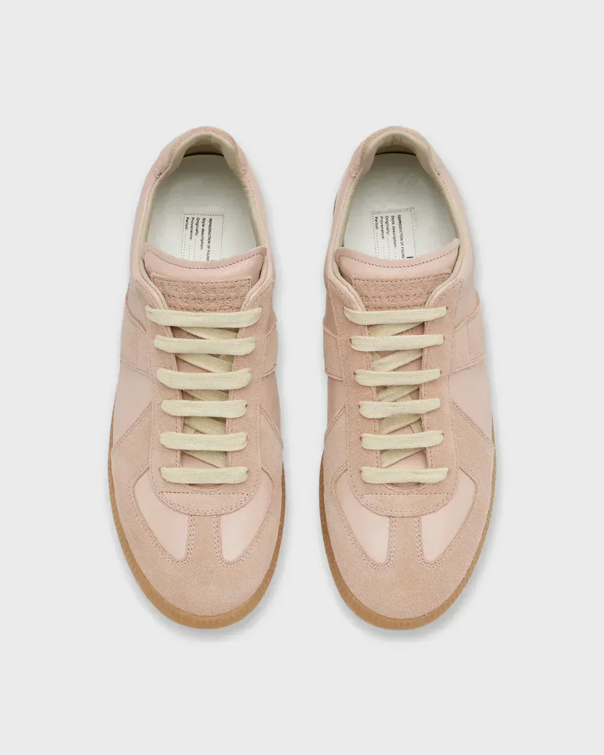 NOVORA SNEAKER V2